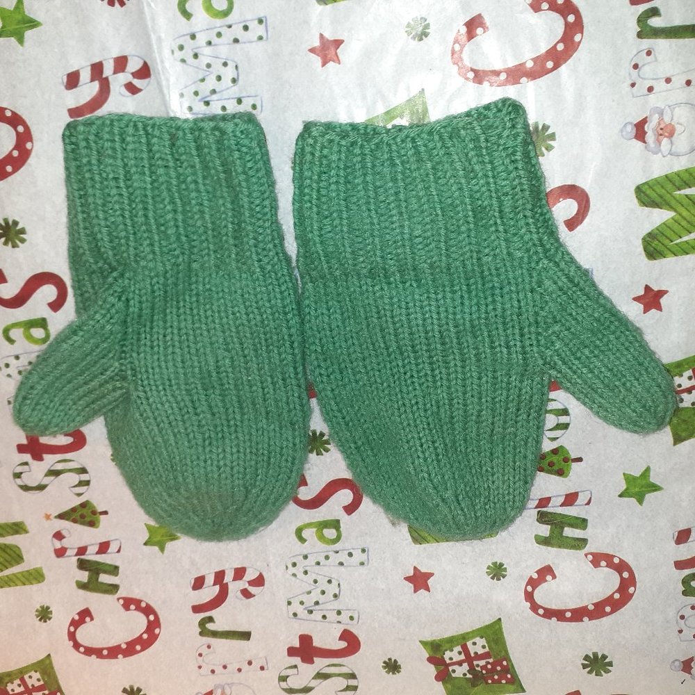 Cute Green Mittens Woven Cloth